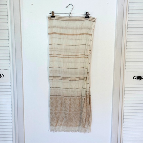Gap rectangular scarf, lightweight, striped, cream, tan, off-white - Picture 1 of 4